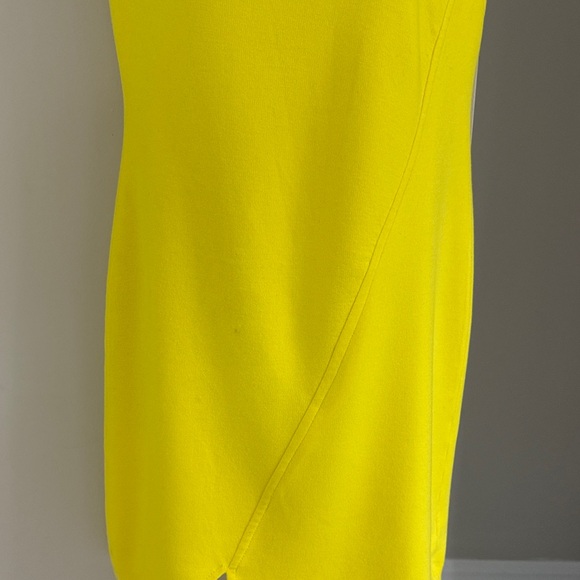 St. John Bright Yellow Asymmetrical Dress - Picture 12 of 15